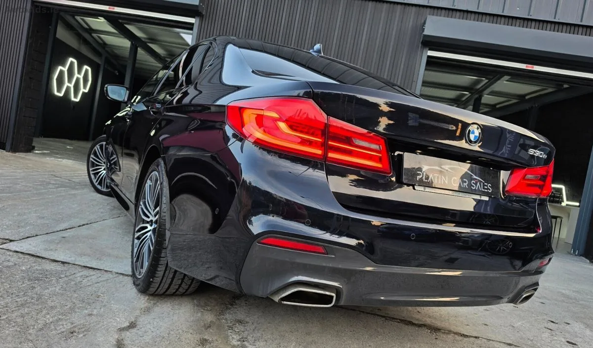 2019 BMW 5-Series – photo 11