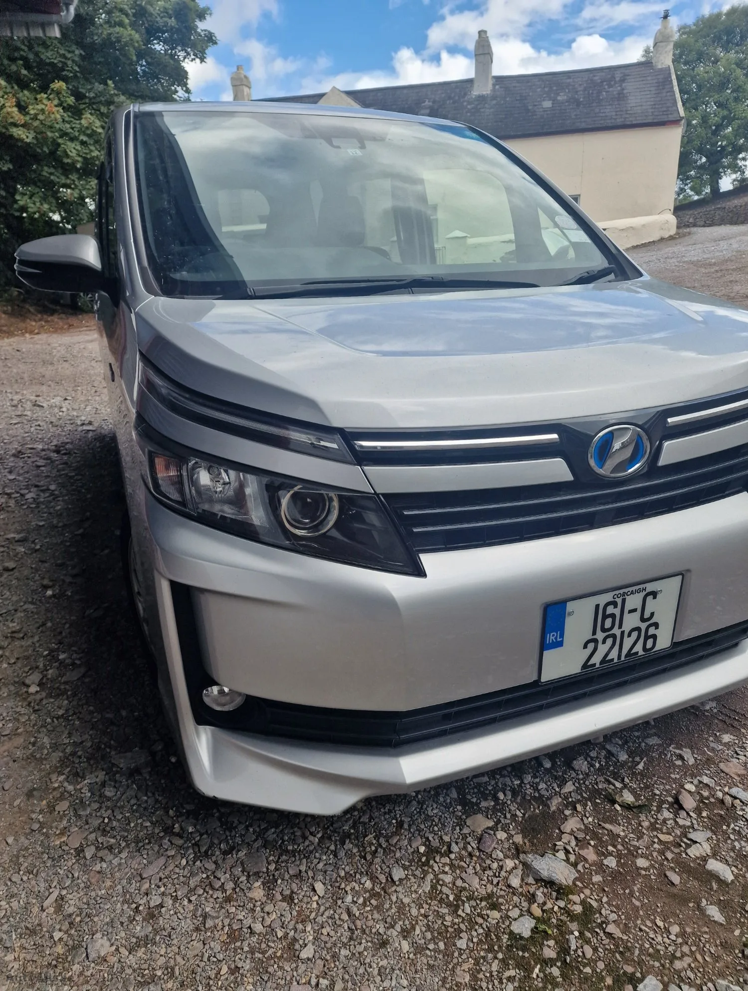 2016 Toyota Voxy – photo 4