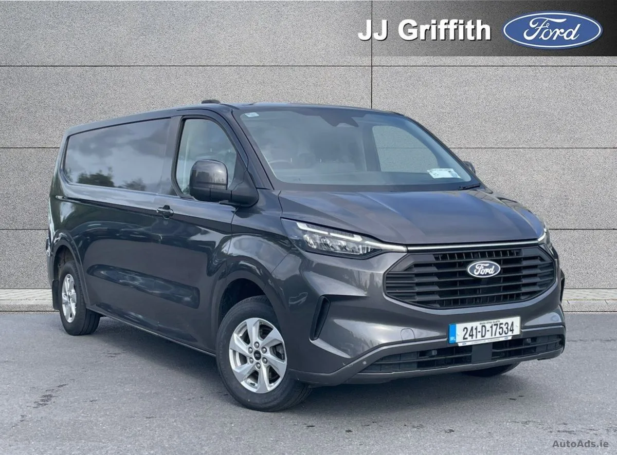 2024 Ford Transit Custom