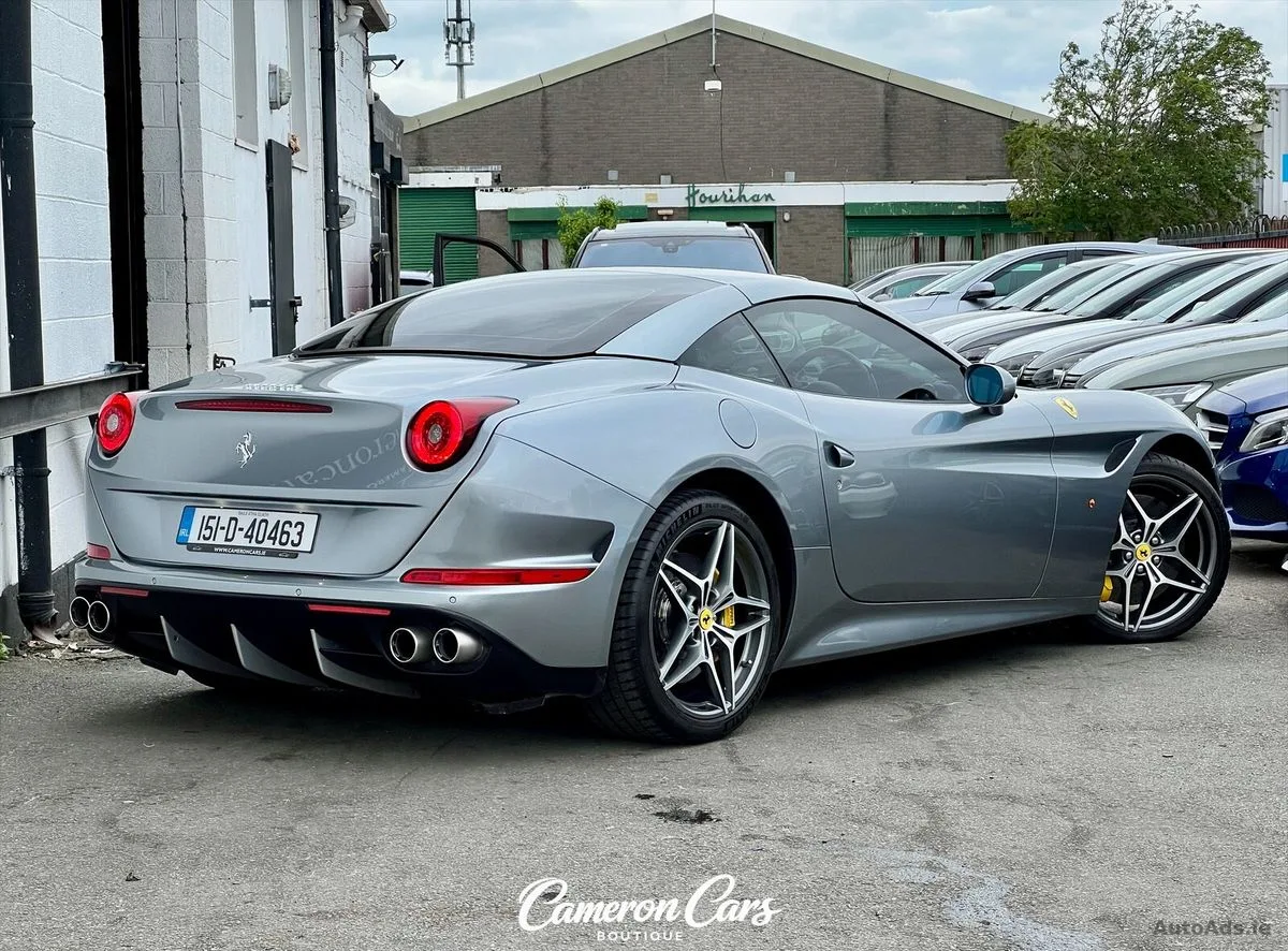 2015 Ferrari California – photo 2