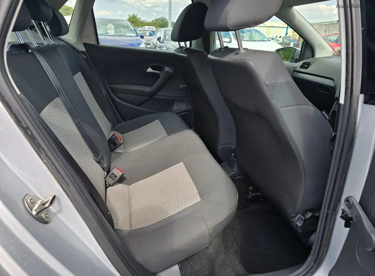 2013 Volkswagen Polo – photo 13