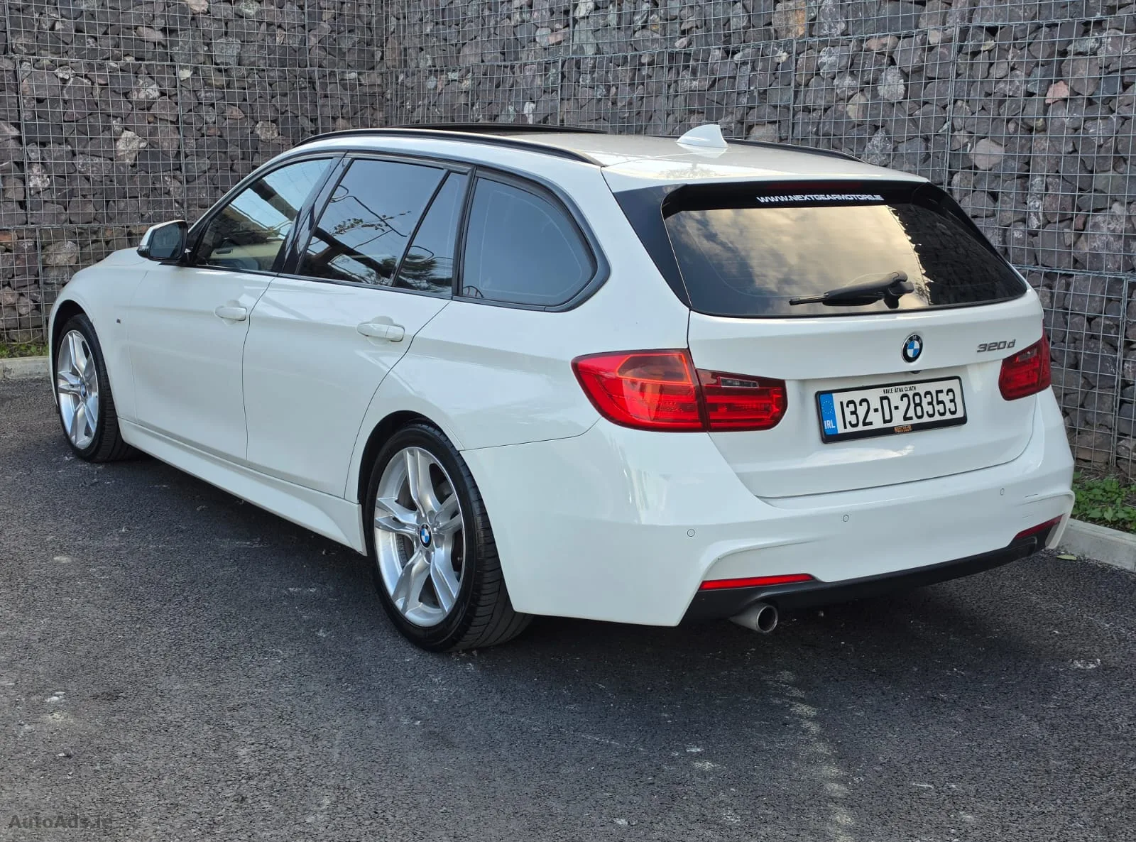 2013 BMW 3 Series – photo 4