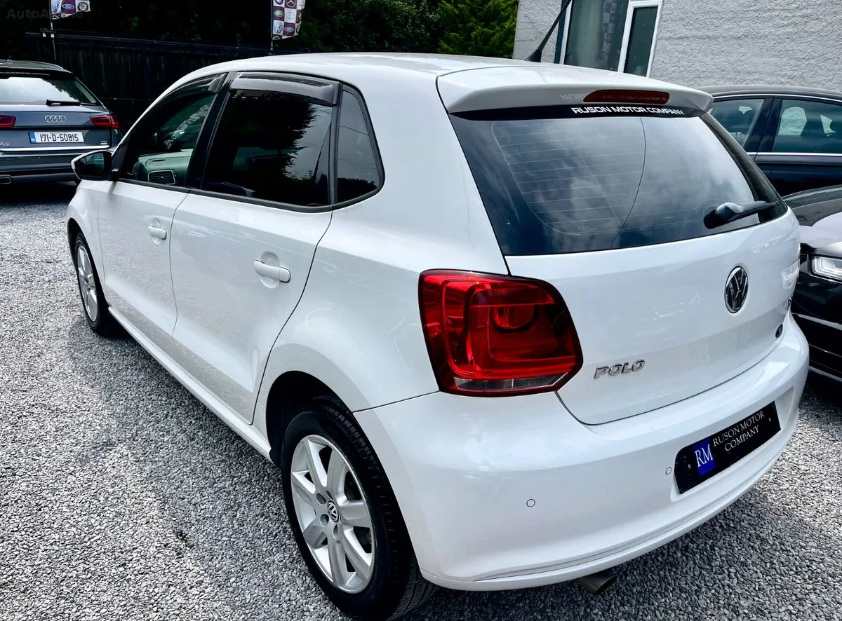 2014 Volkswagen Polo – photo 3