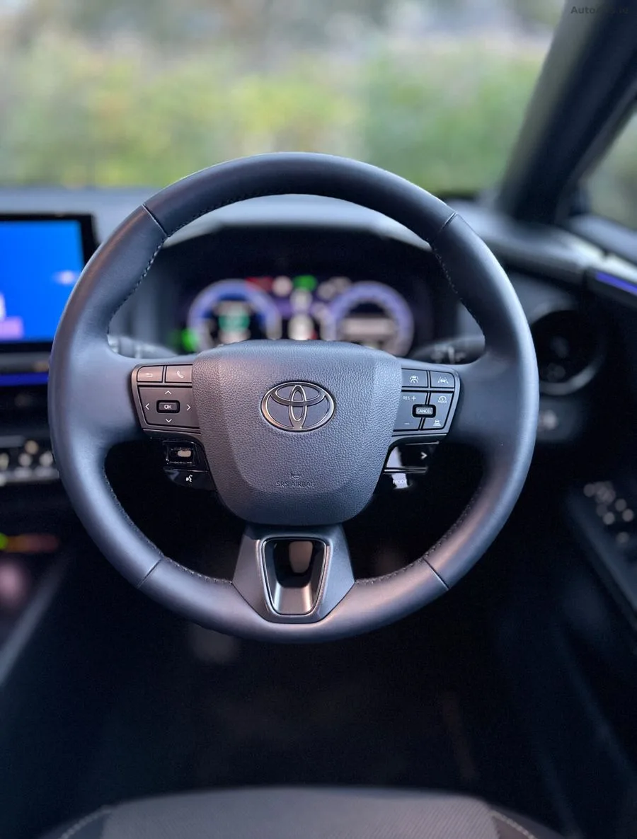 2025 Toyota C-HR – photo 17