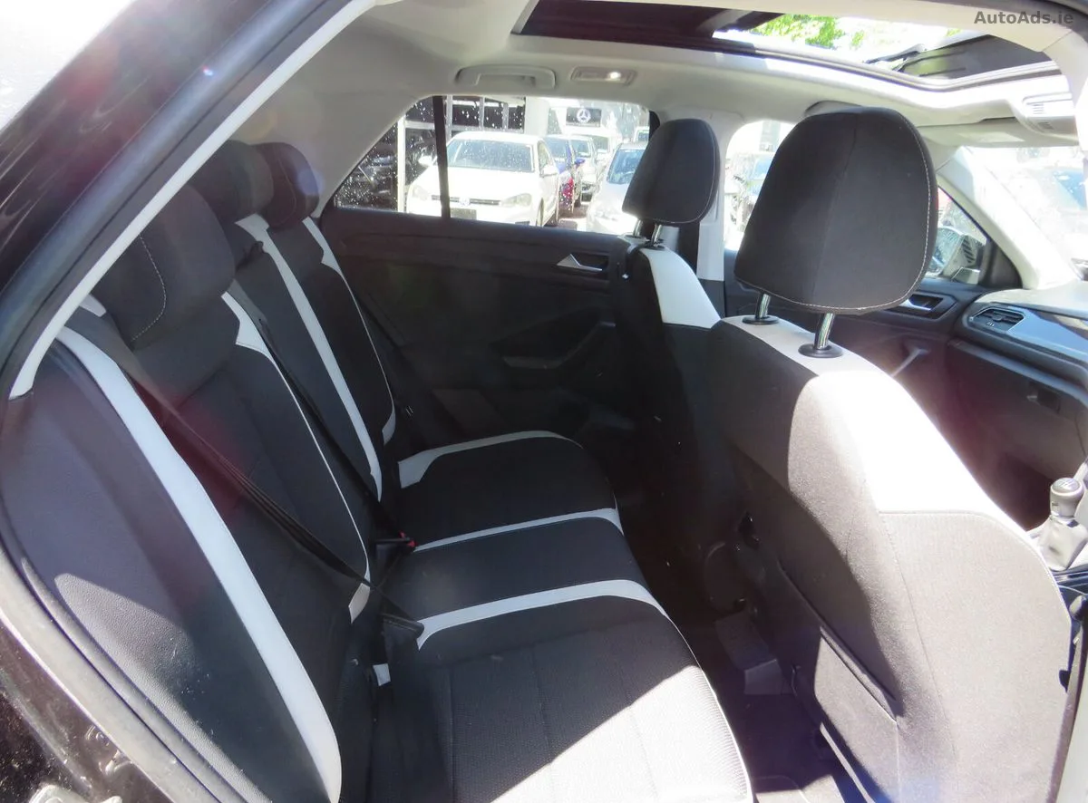 2018 Volkswagen T-Roc – photo 12