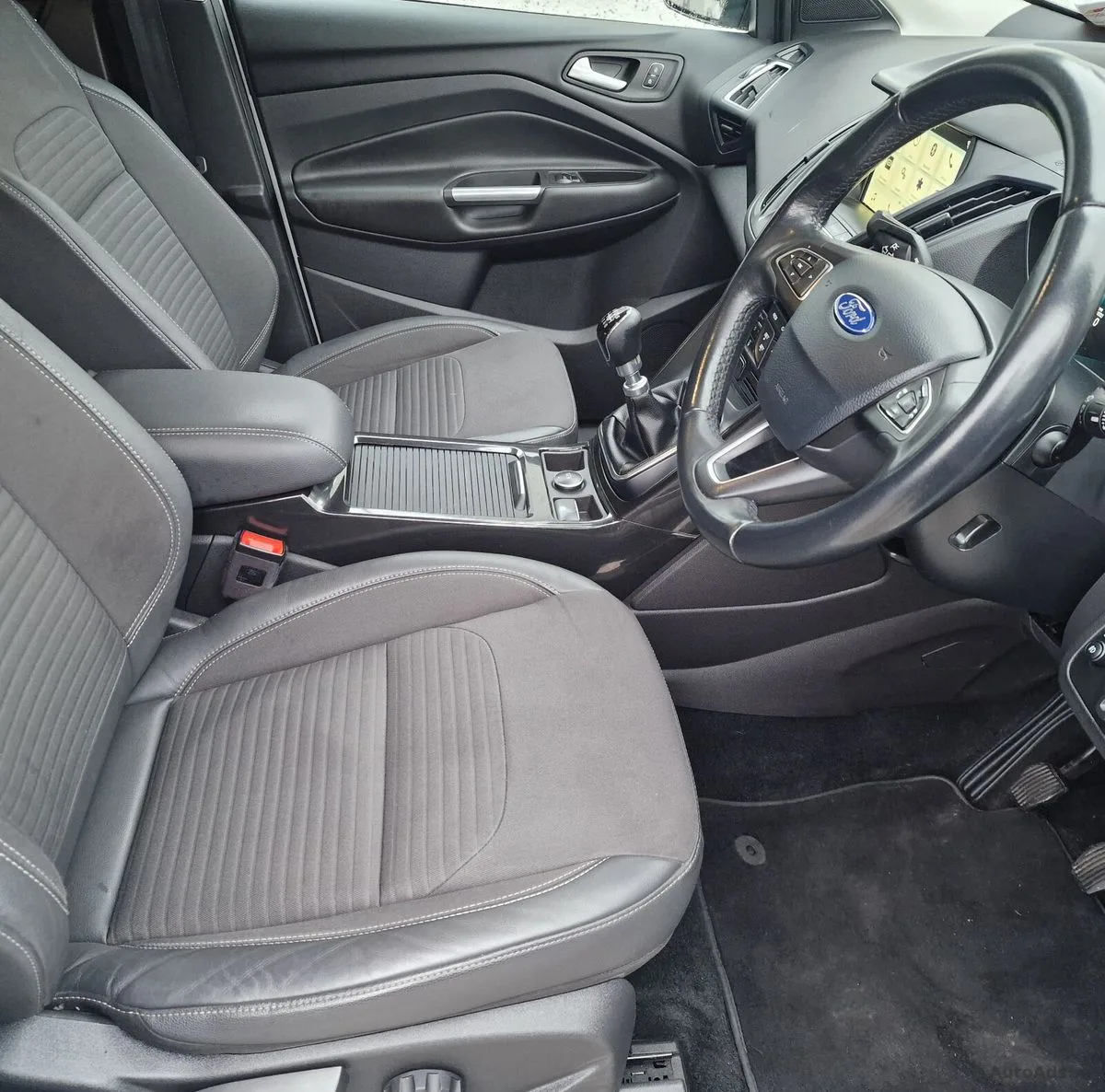 2019 Ford Kuga – photo 15