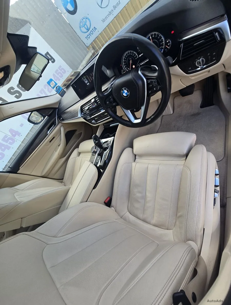 2018 BMW 5-Series – photo 11