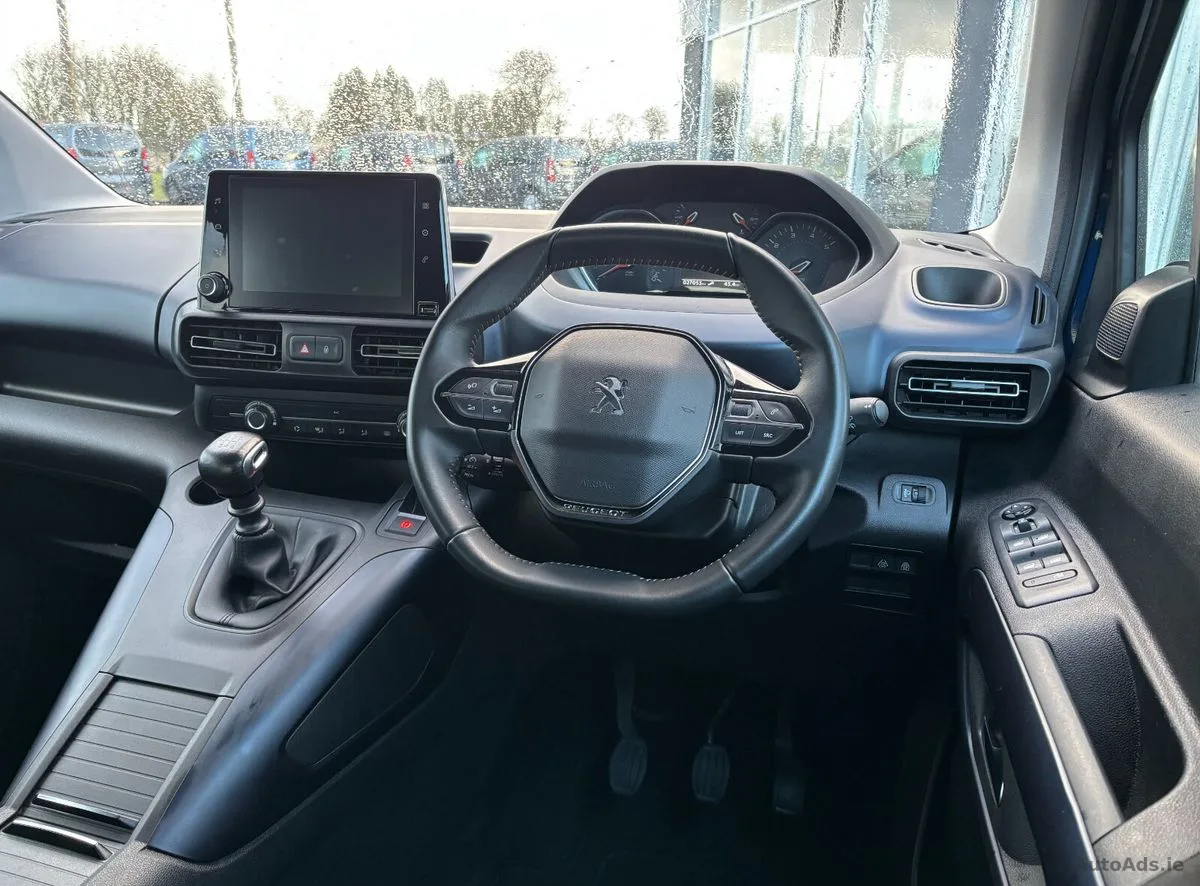 2021 Peugeot Rifter – photo 18
