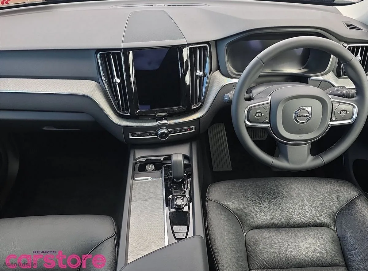 2023 Volvo XC60 – photo 11