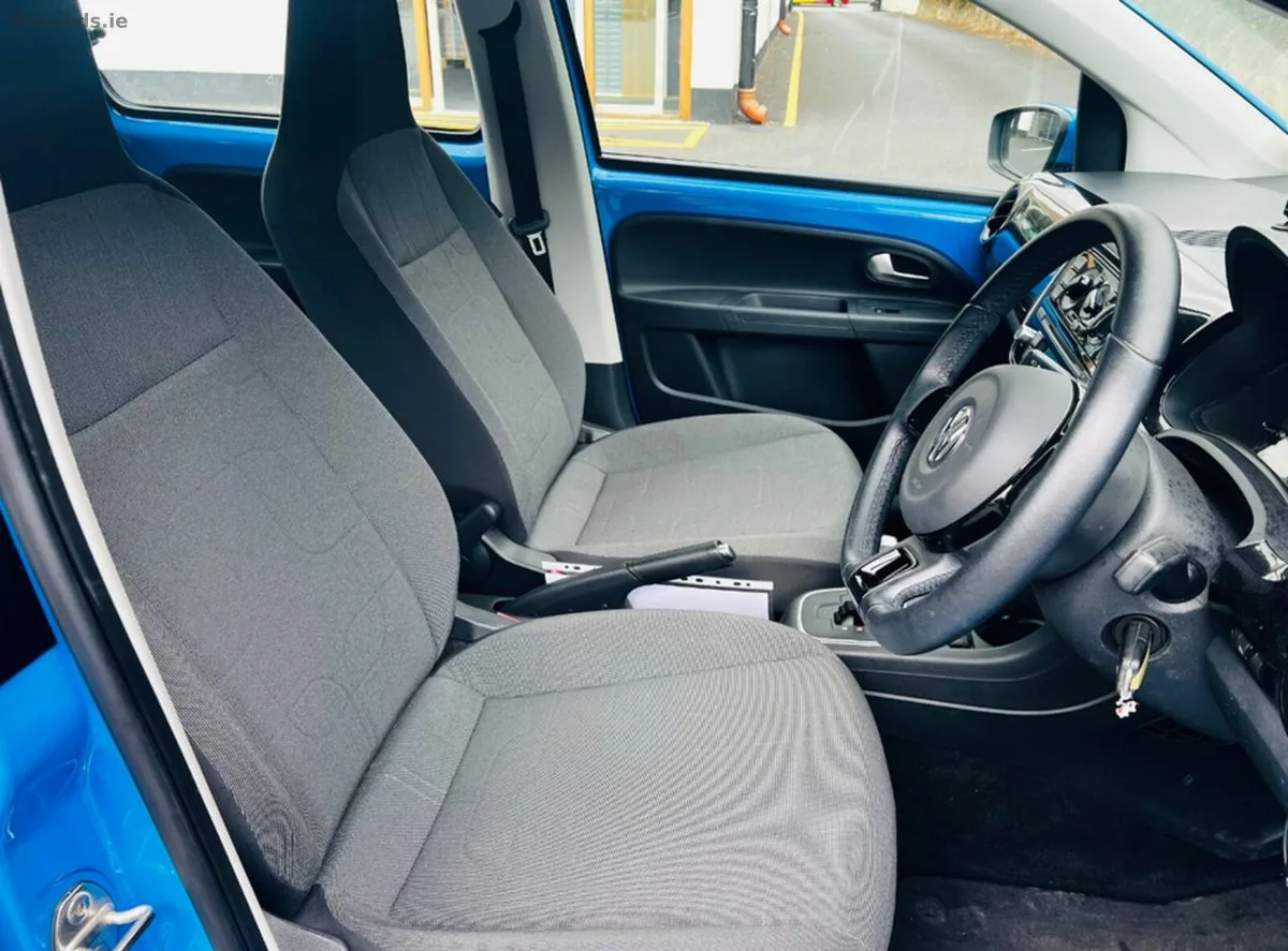 2015 Volkswagen up! – photo 16