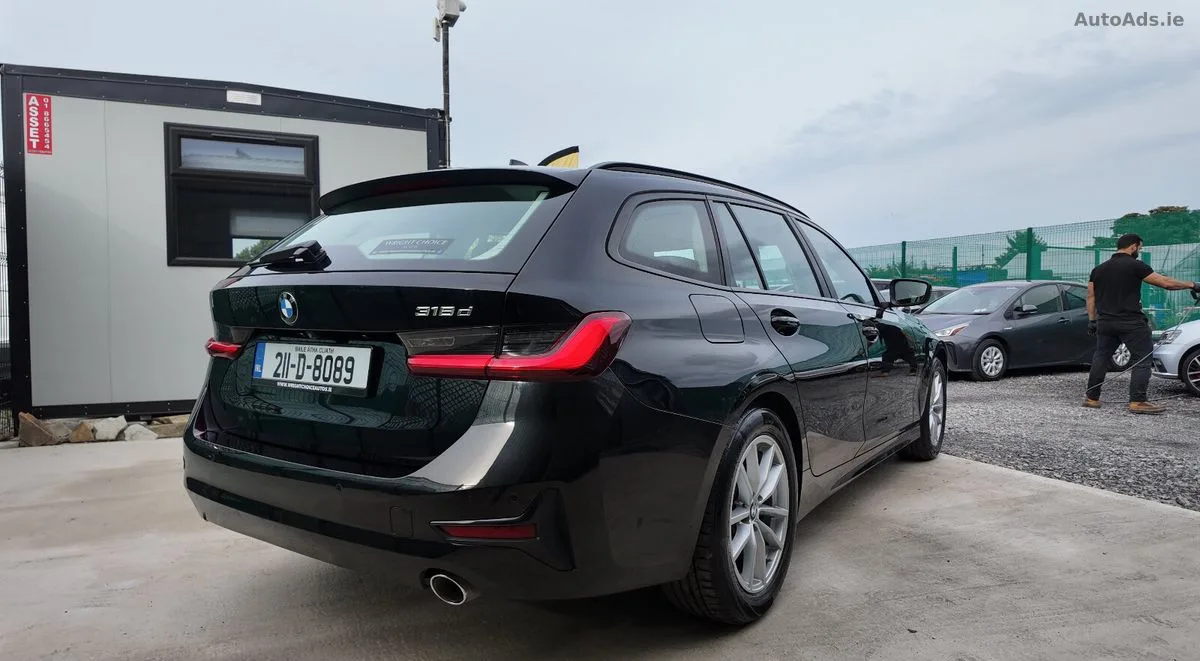 2021 BMW 3-Series – photo 6