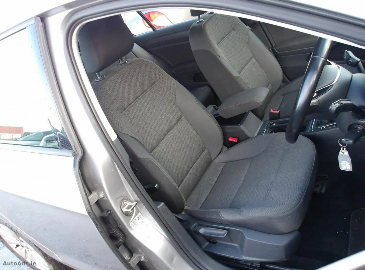 2018 Volkswagen Golf – photo 11