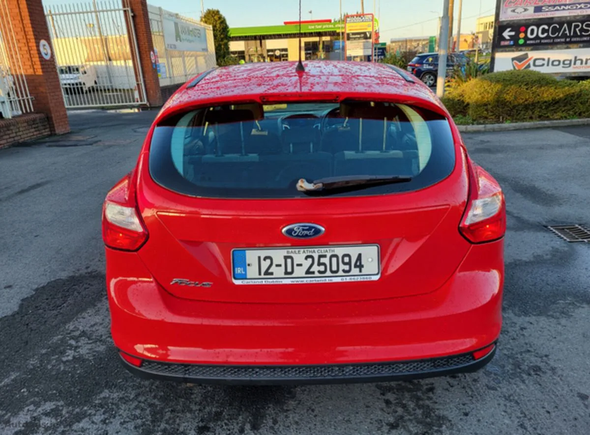 2012 Ford Focus – photo 5
