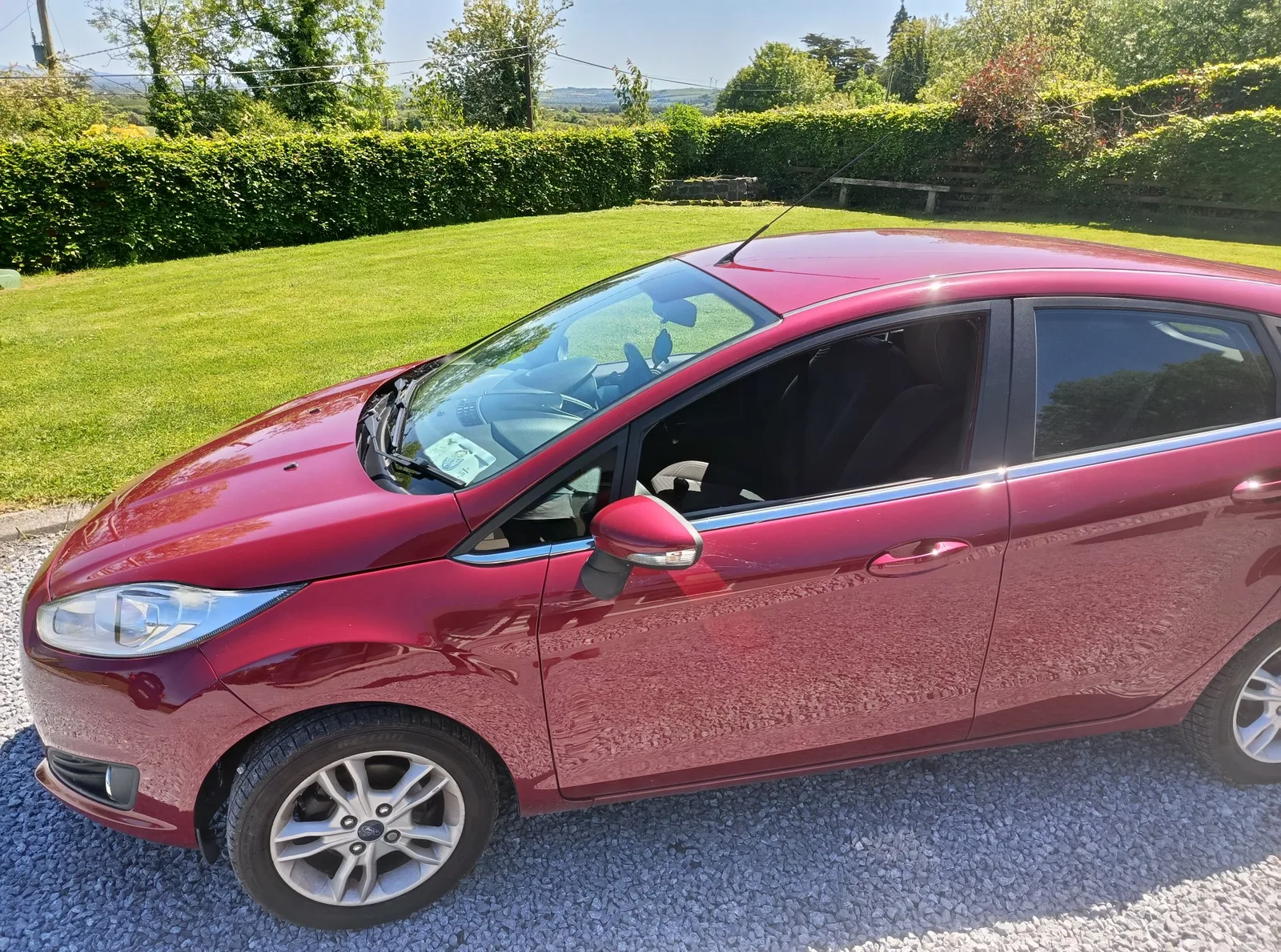 2014 Ford Fiesta – photo 4