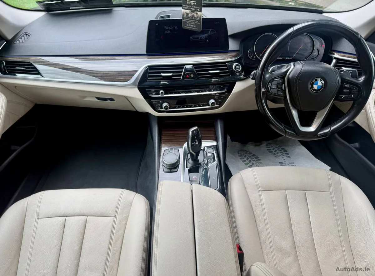 2017 BMW 5-Series – photo 9