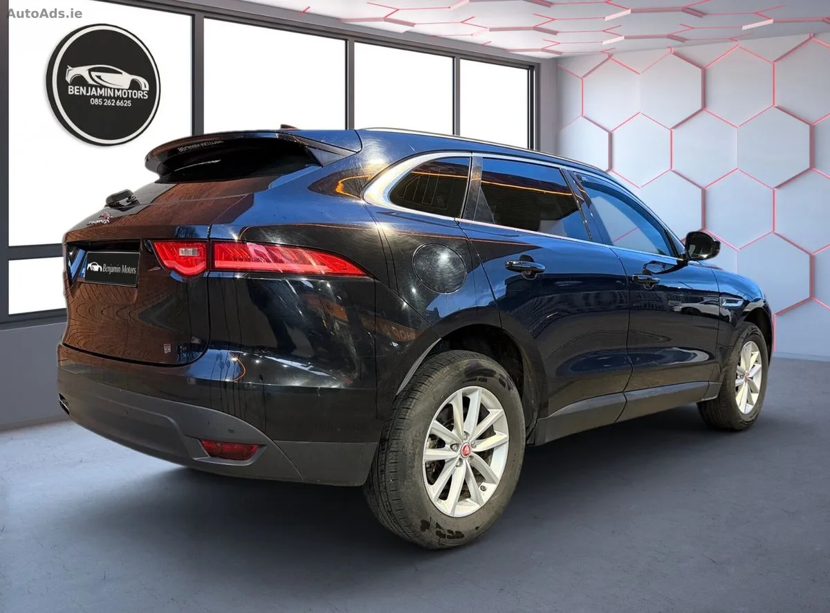 2016 Jaguar F-Pace – photo 4