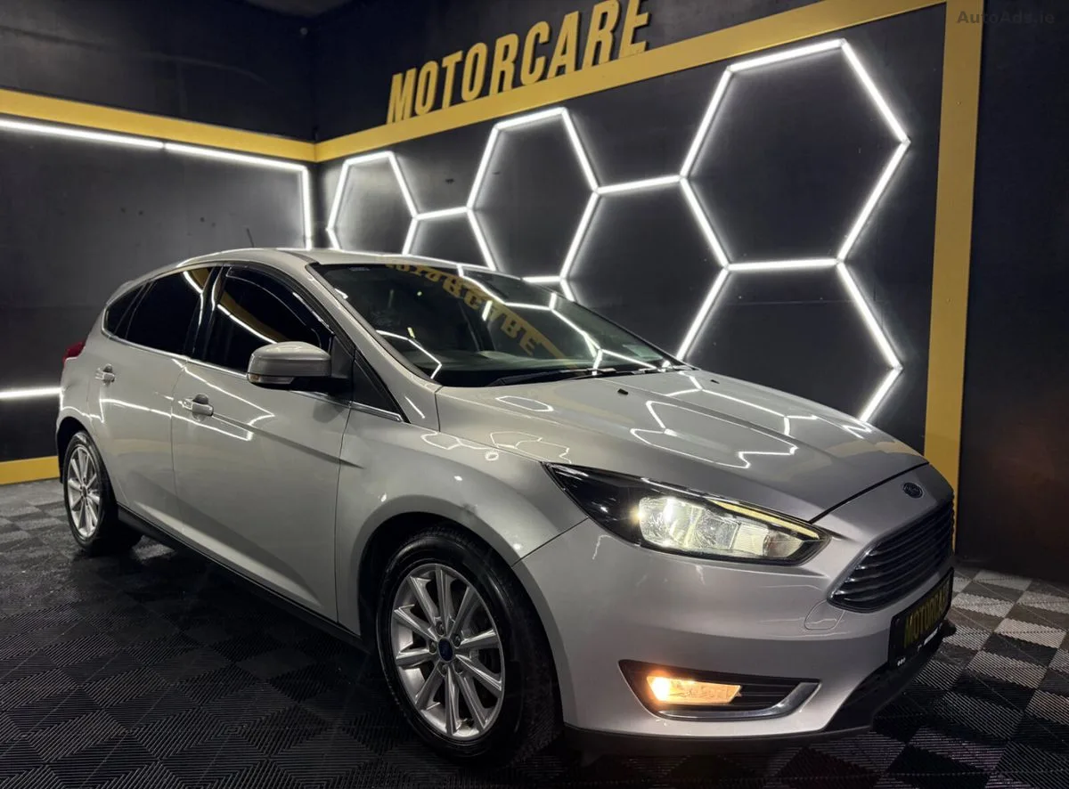 2017 Ford Focus – photo 5