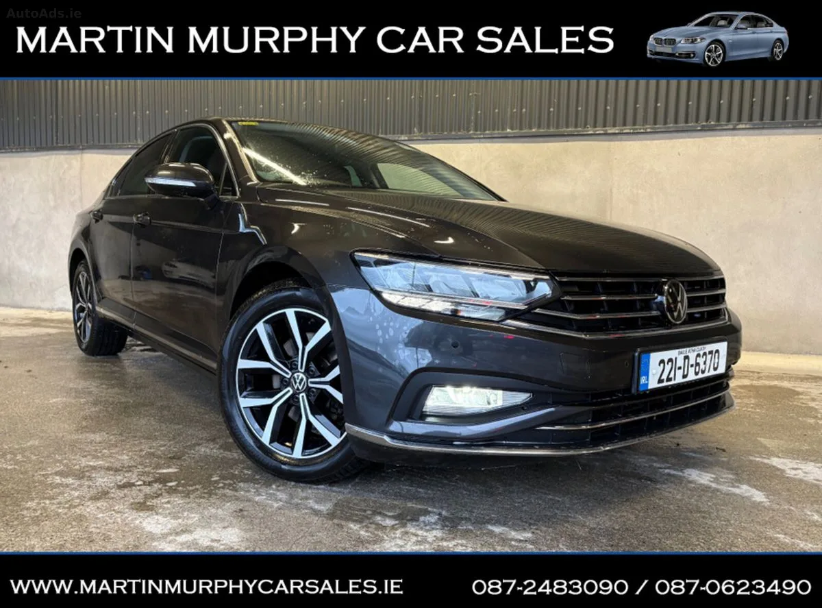 2022 Volkswagen Passat – photo 1