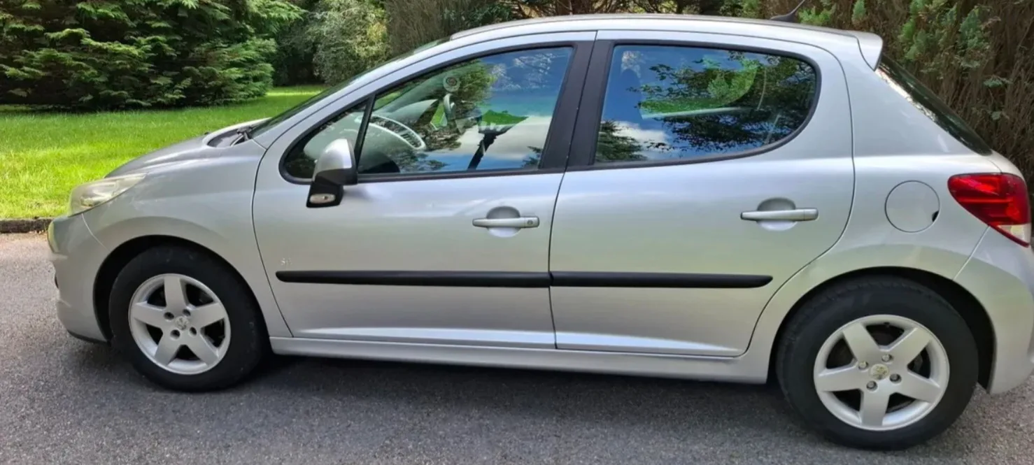 2010 Peugeot 207 – photo 5