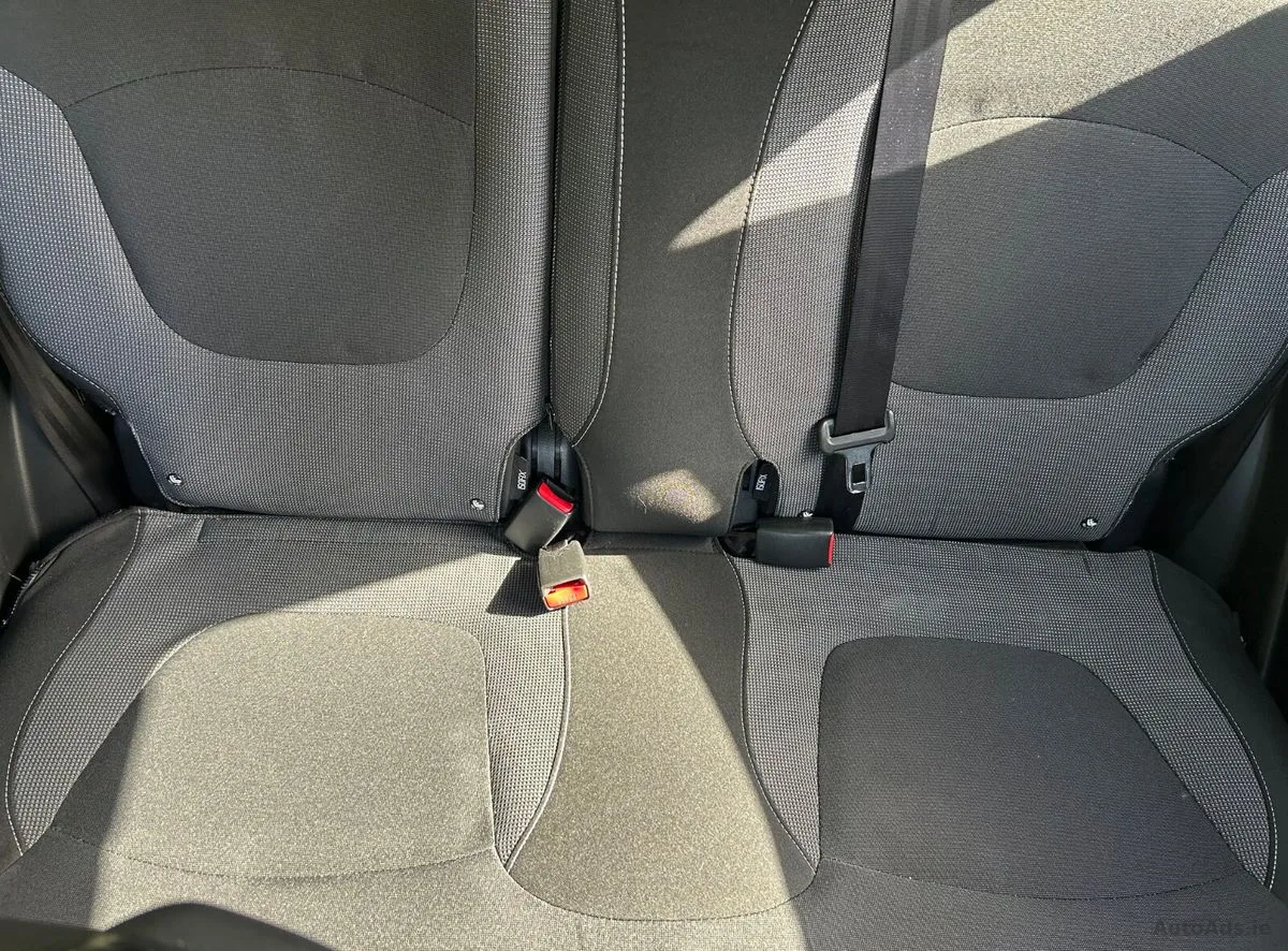 2015 Renault Captur – photo 17