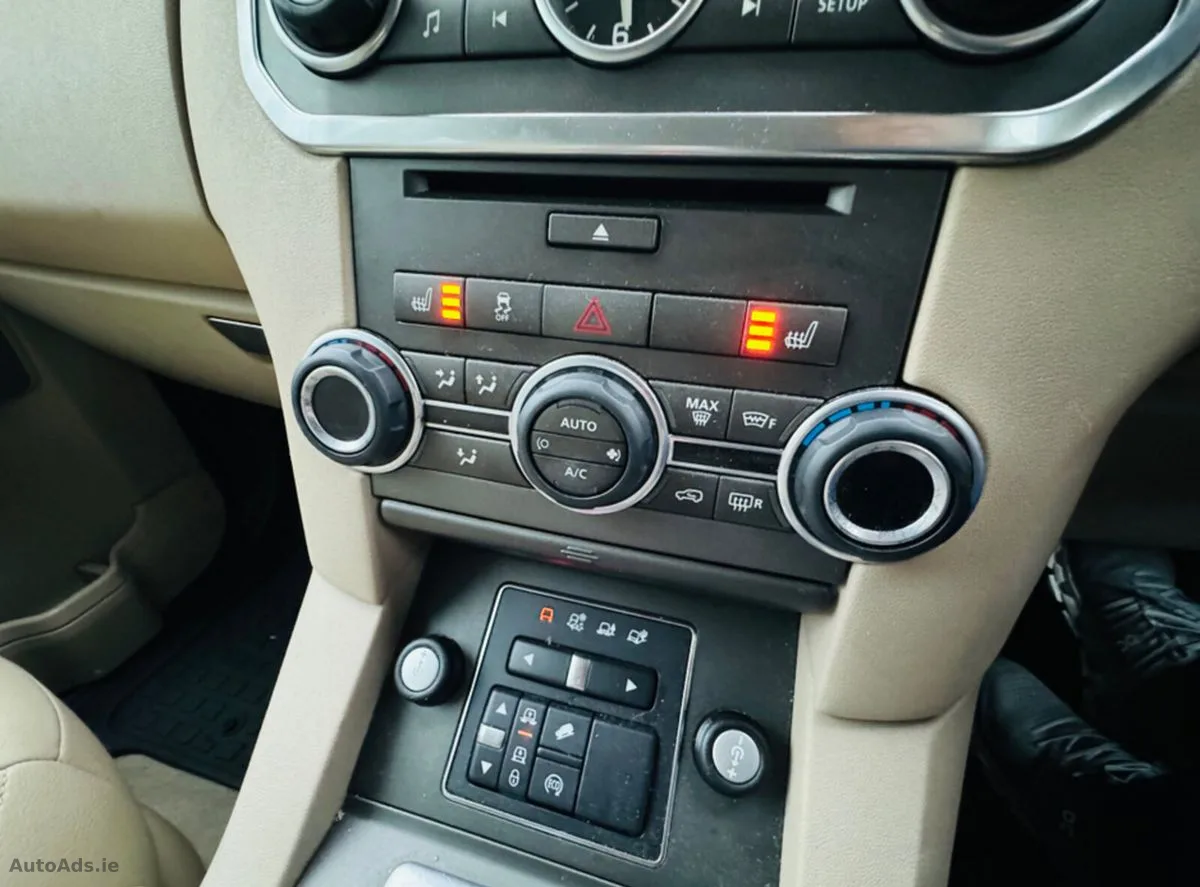 2014 Land Rover Discovery – photo 18