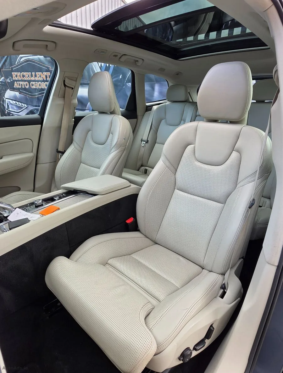 2021 Volvo XC60 – photo 10