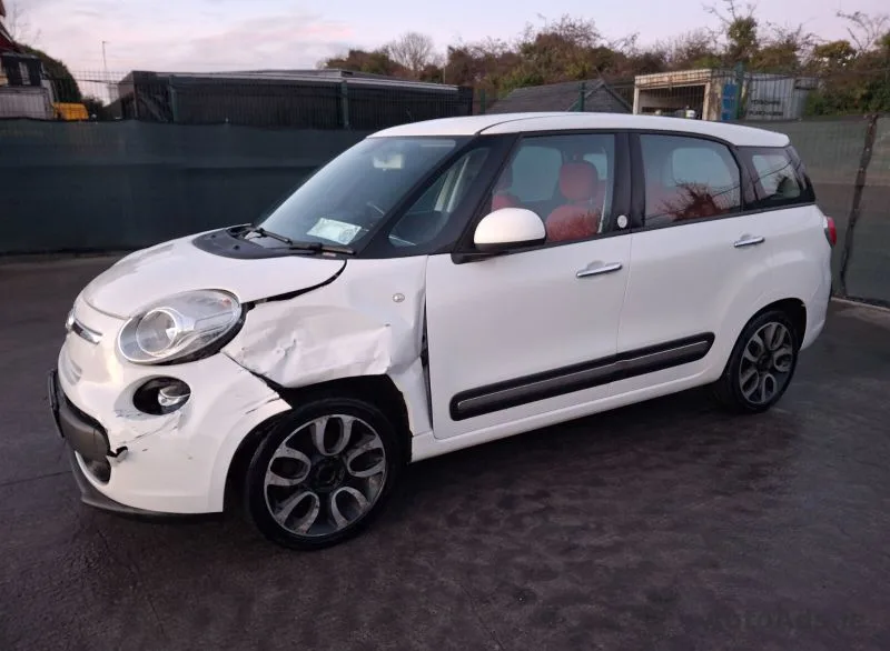 2015 Fiat 500l