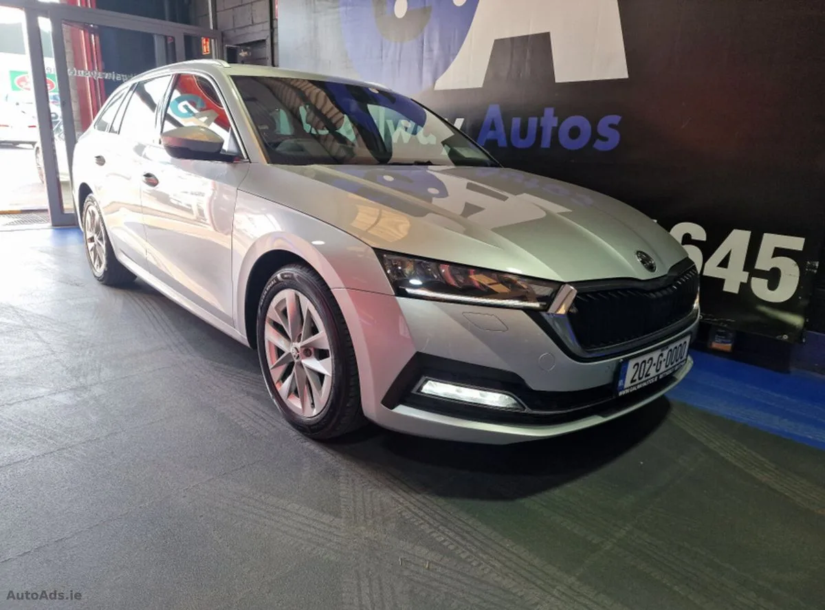 2020 Skoda Octavia – photo 12