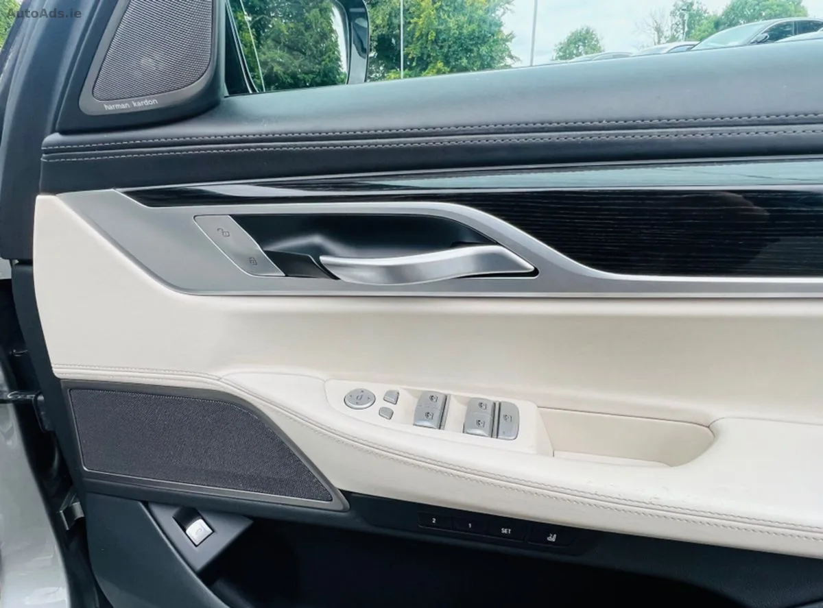 2019 BMW 7-Series – photo 14