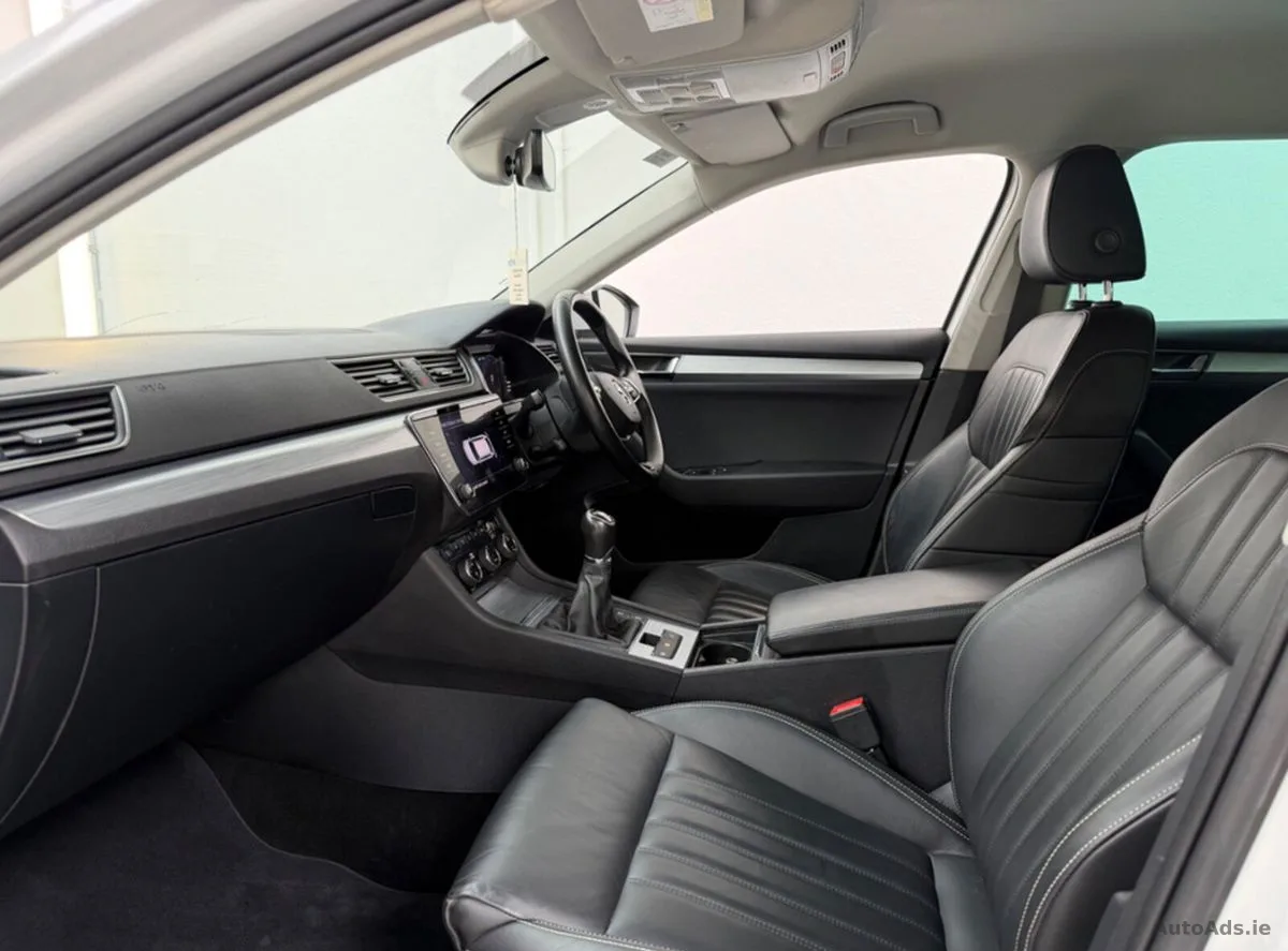 2022 Skoda Superb – photo 19