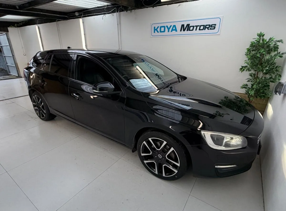 2017 Volvo V60 – photo 16