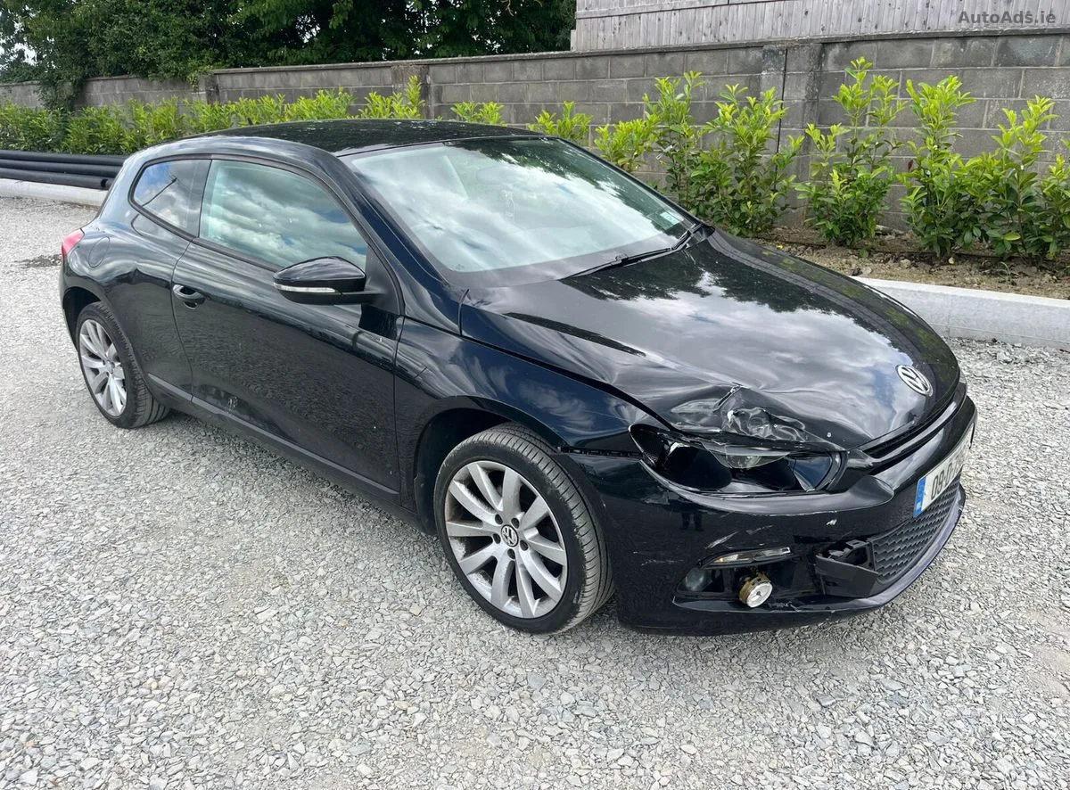 VW Scirocco 1.4 petrol, Lock at this one.