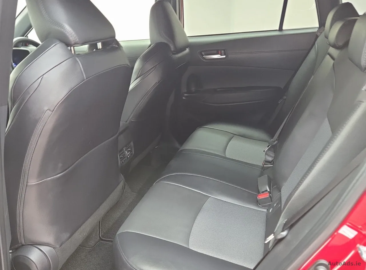 2023 Toyota Corolla Cross – photo 6