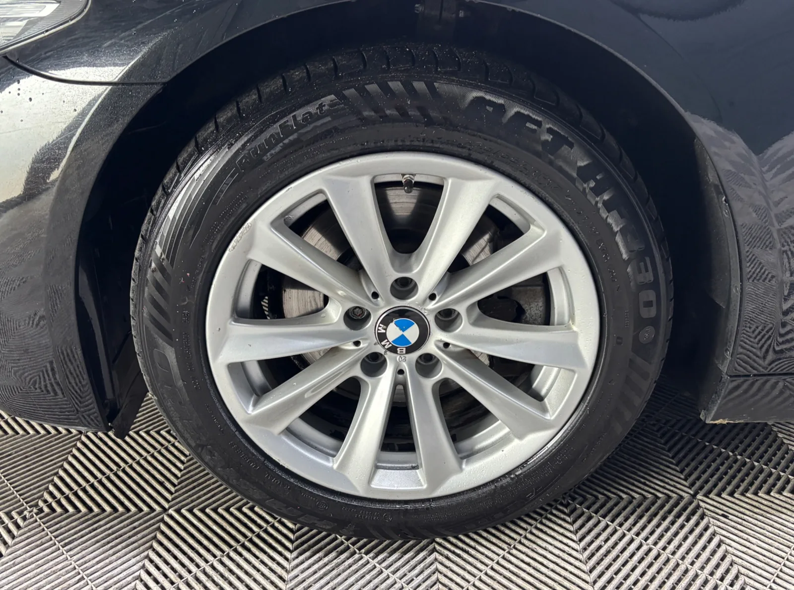 2016 BMW 5 Series – photo 4