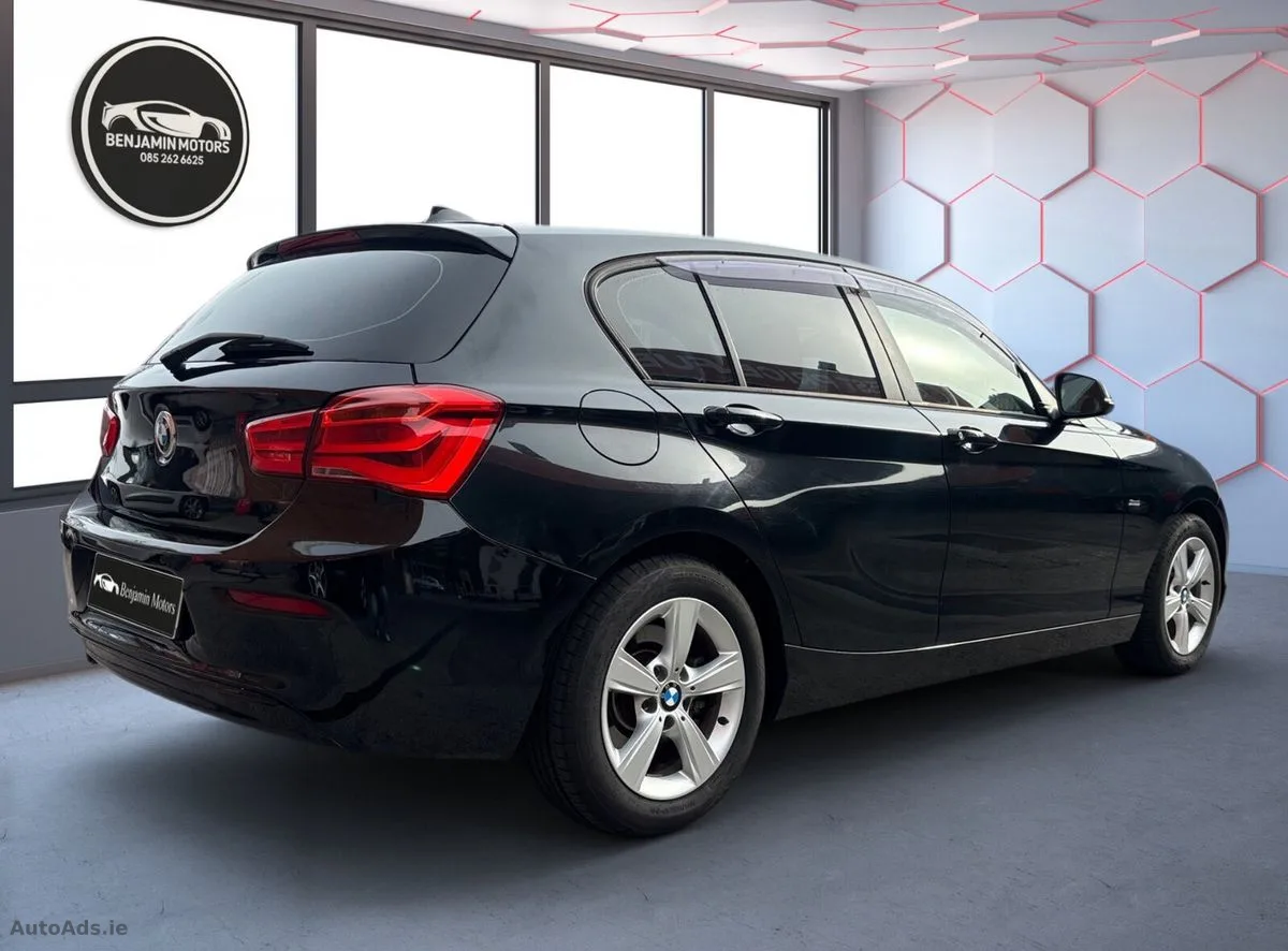 2016 BMW 1-Series – photo 5