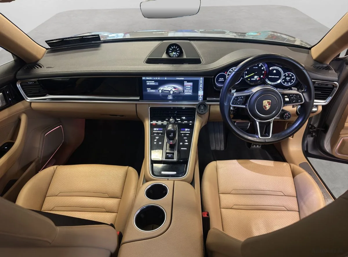2018 Porsche Panamera – photo 14