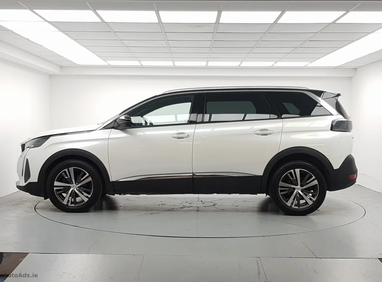 2024 Peugeot 5008 – photo 5