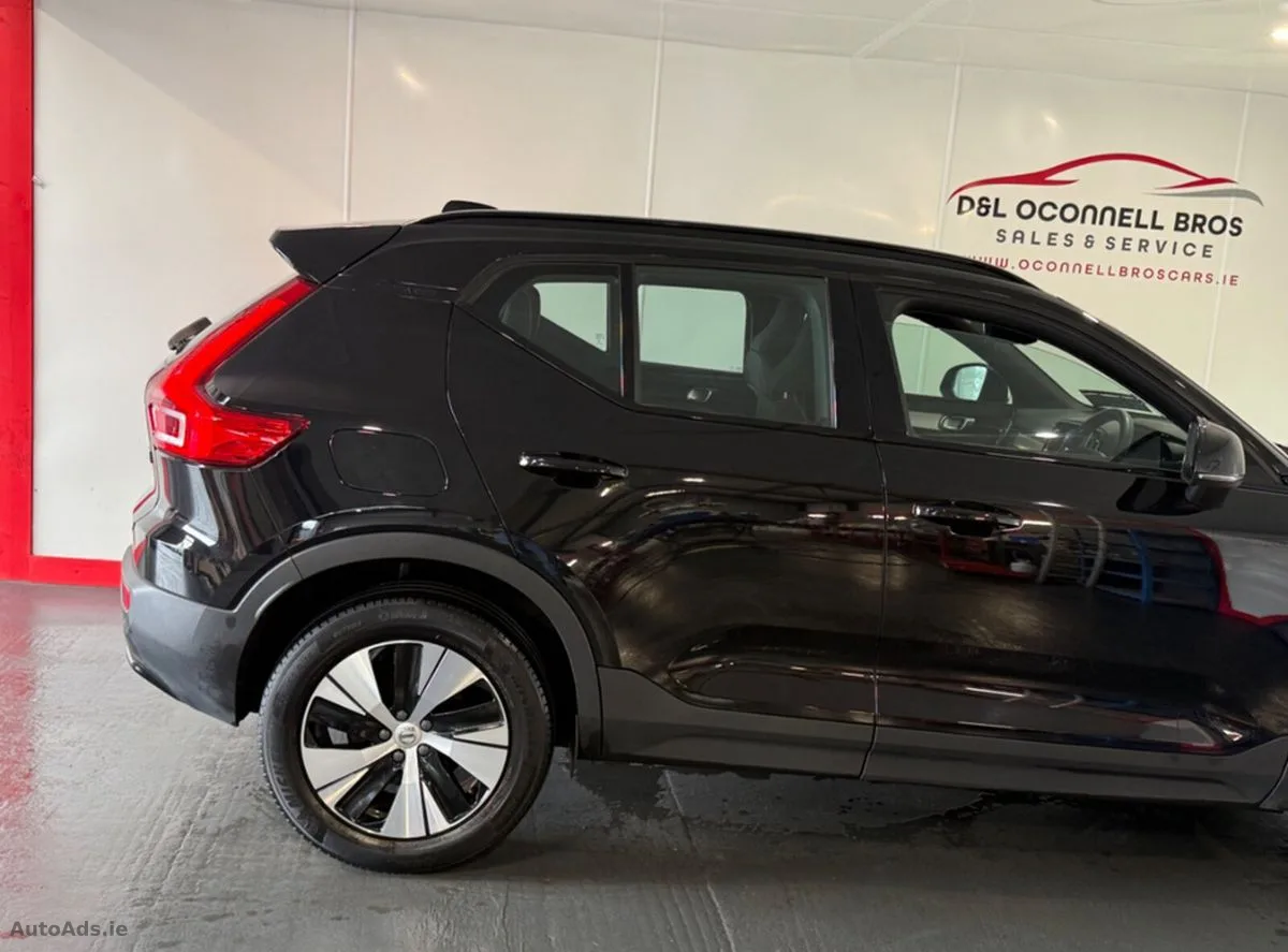 2023 Volvo XC40 – photo 9