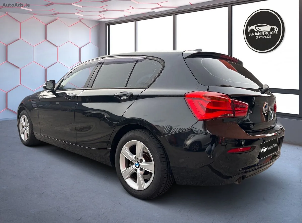 2016 BMW 1-Series – photo 7