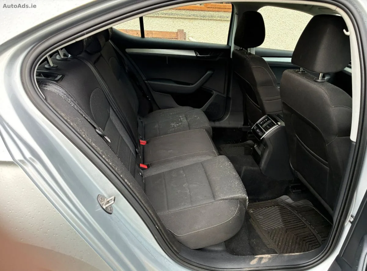 2018 Skoda Superb – photo 6