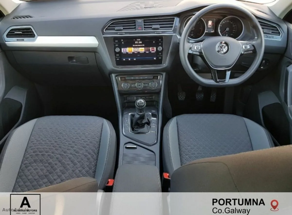 2019 Volkswagen Tiguan – photo 2