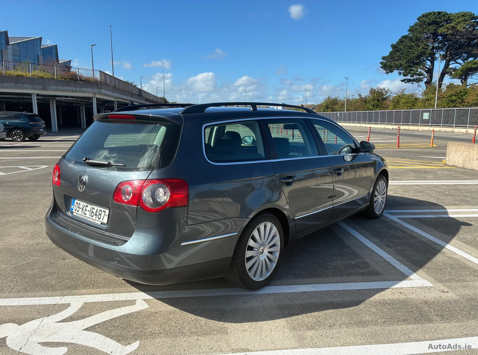 2009 Volkswagen Passat – photo 3