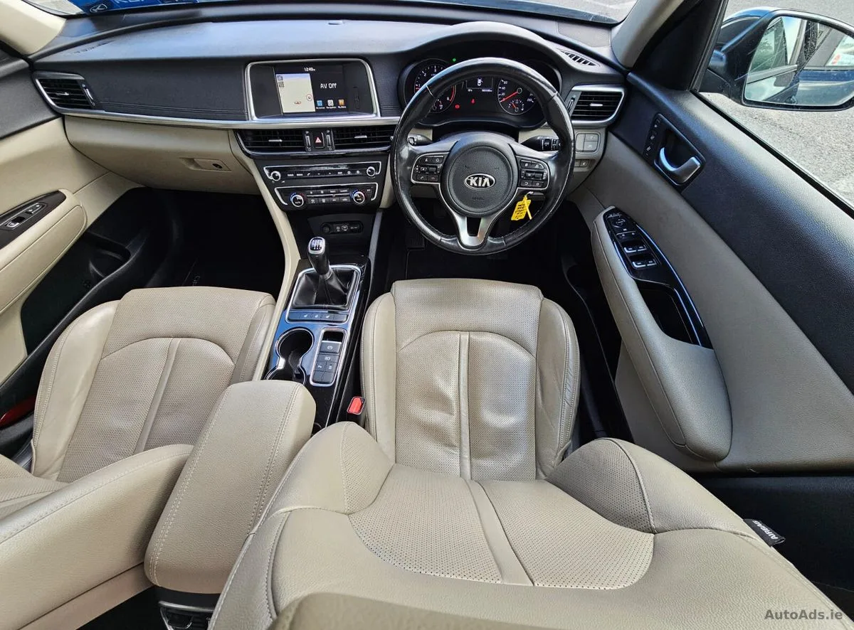 2018 Kia Optima – photo 20