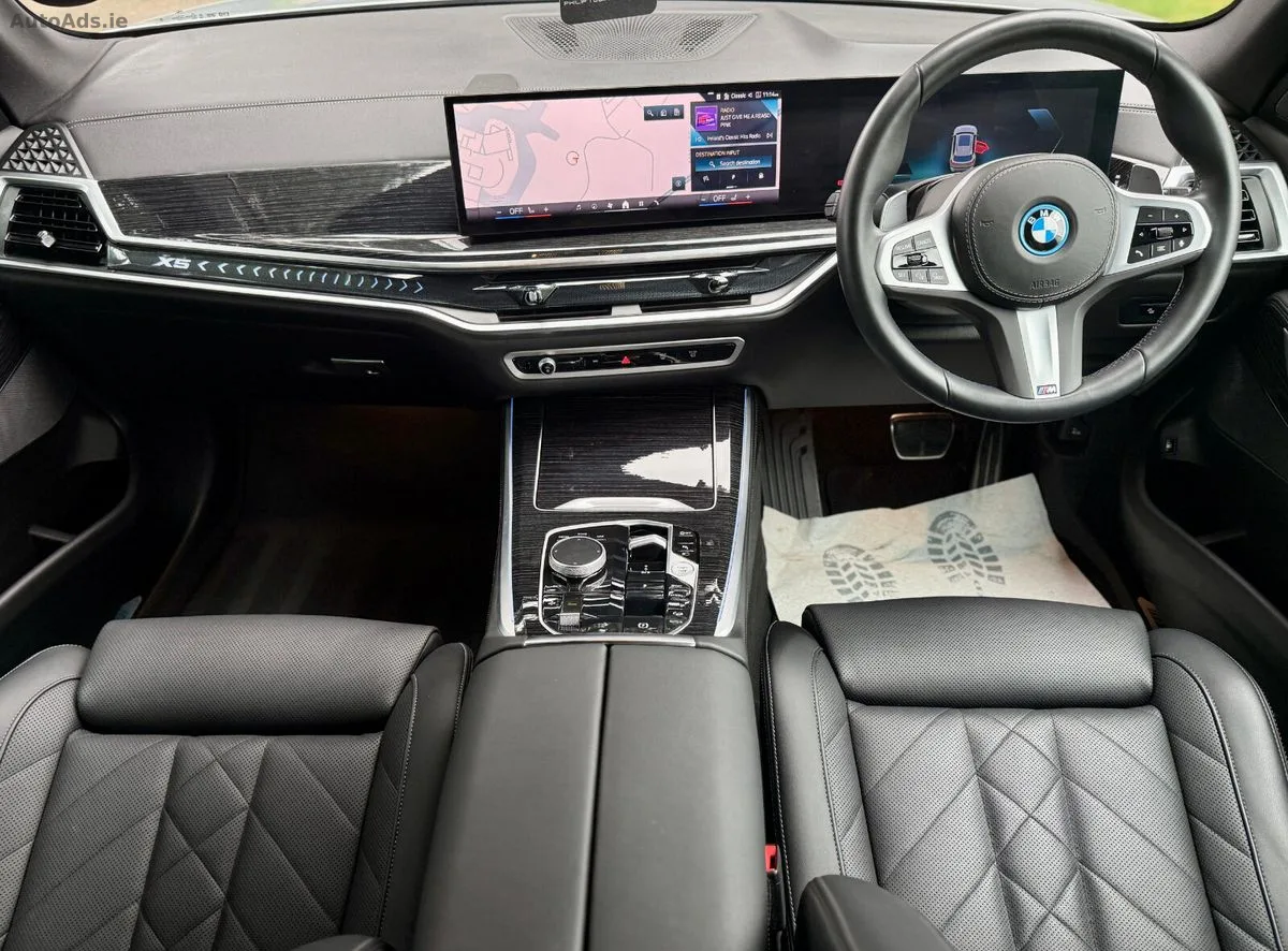 2025 BMW X5 – photo 17