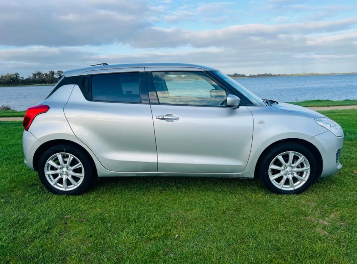 2019 Suzuki Swift – photo 3