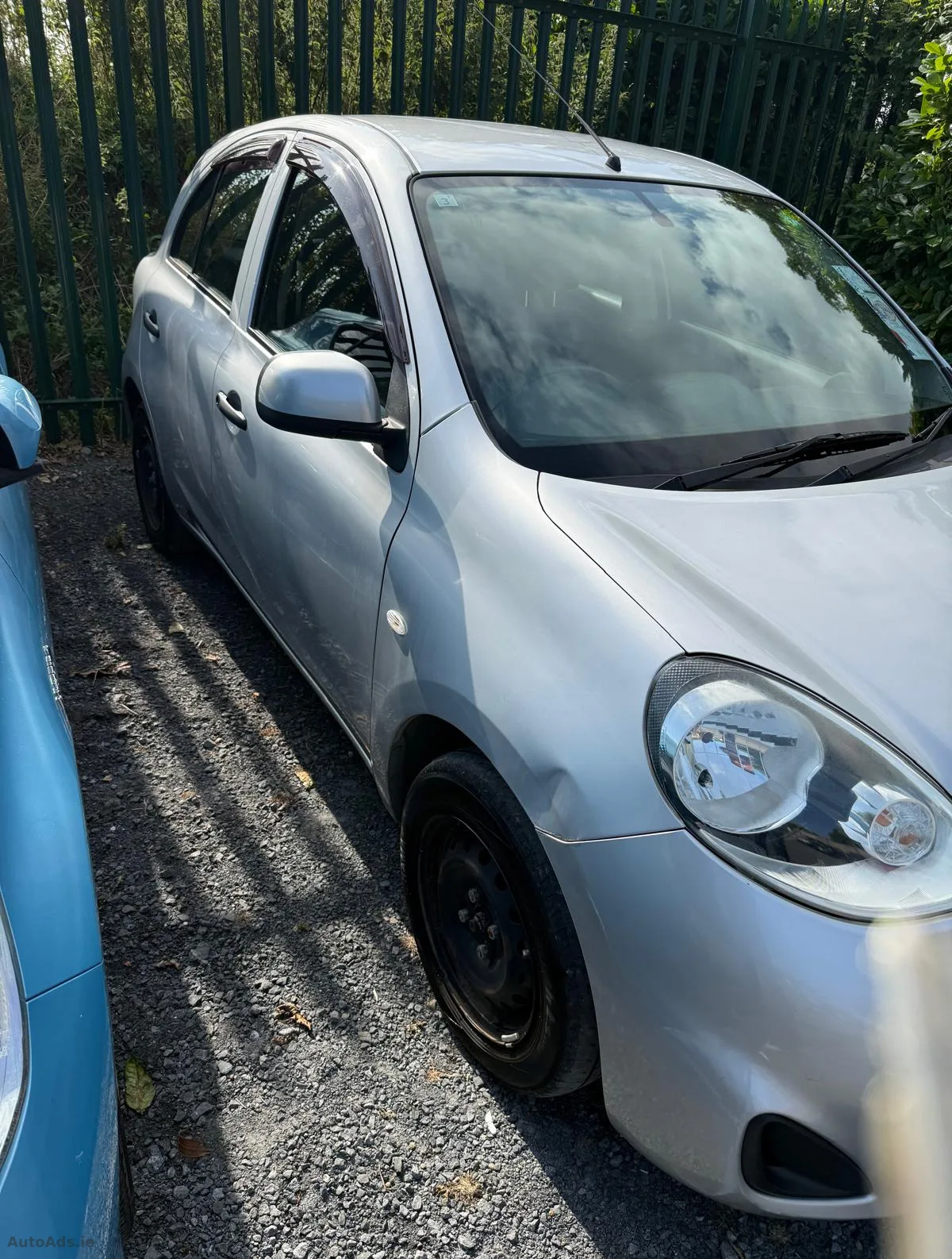 2015 Nissan March – photo 2