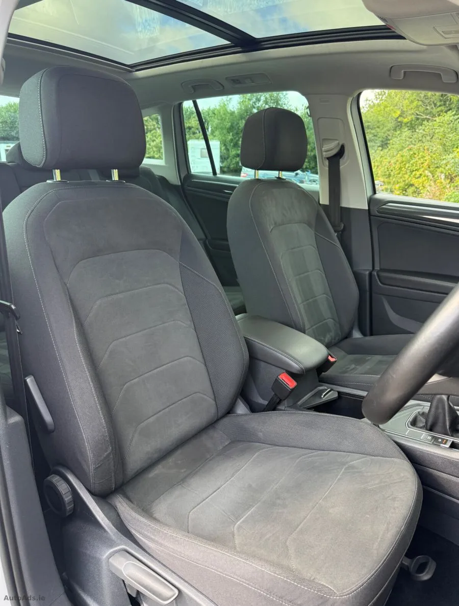 2022 Volkswagen Tiguan – photo 14
