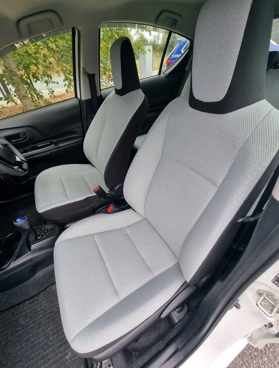 2019 Toyota Aqua – photo 14