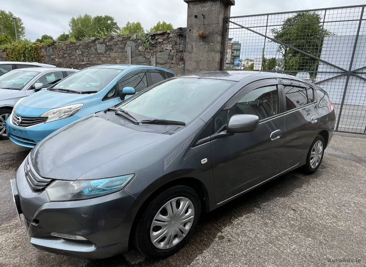 2011 Honda Insight – photo 3