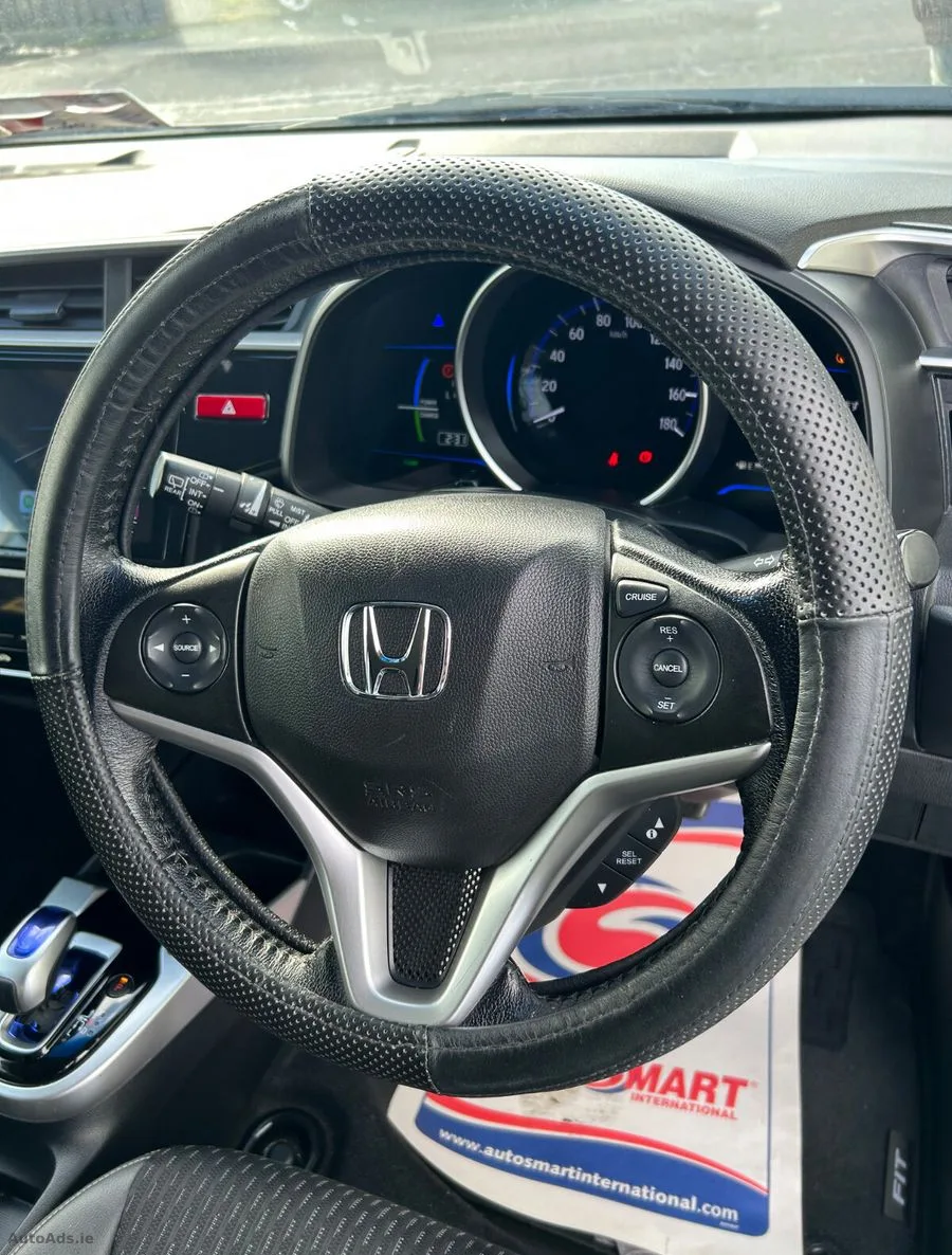2017 Honda Fit – photo 6
